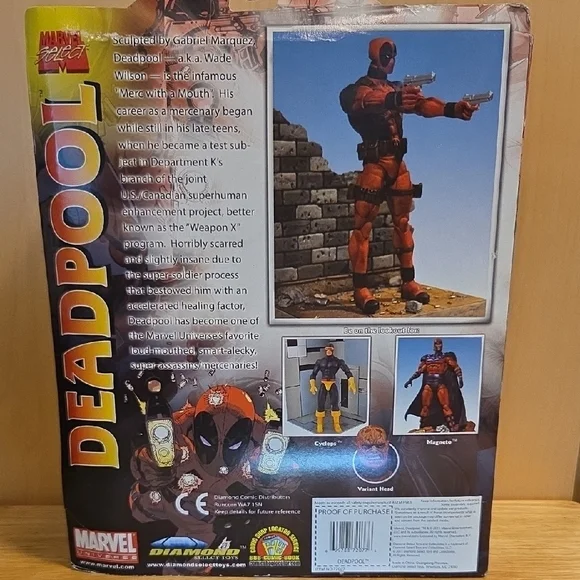 Marvel Select Deadpool Collectible Action Figure - Picture 3 of 5